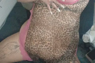 Best Throat In The City Come bust nuts in my throat LETS GET SLUTTY !!!! - Image 9