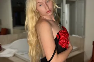 3 sum !! twice the fun!PRETTY, PETITE, BLUE EYED BABE😍 - Image 1